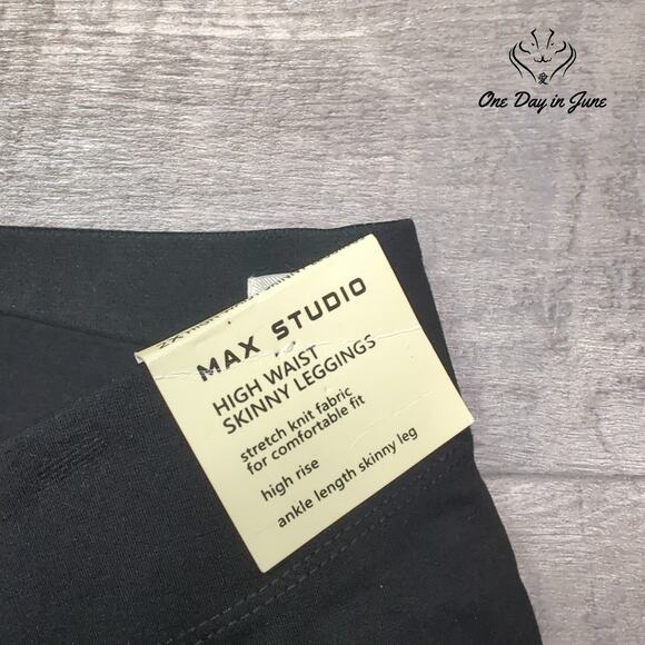 Max Studio High Waist Skinny Ankle Legging Size 2X - Picture 2 of 6